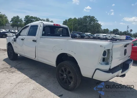 2021 Ram 2500 Tradesman 4X4 8' Box from USA, damaged, VIN 3C6UR5HL3MG650257